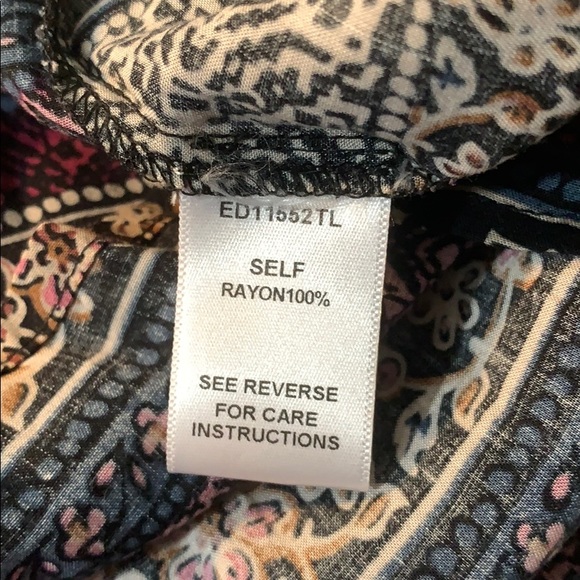 La Creme Floral Dress - Picture 6 of 6